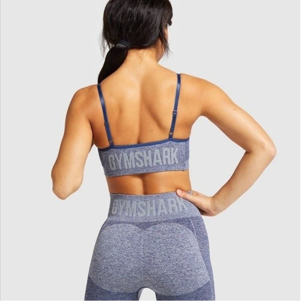 Gymshark Flex Strappy Light Support Sports Bra Navy Marl / Light Grey Small